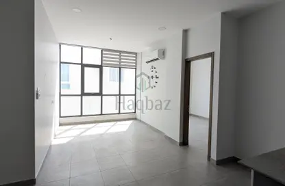 Apartment - 2 Bedrooms - 2 Bathrooms for rent in Hamad Town - Northern Governorate