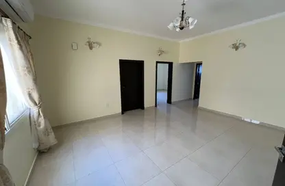 Apartment - 2 Bedrooms - 2 Bathrooms for rent in Riffa - Southern Governorate