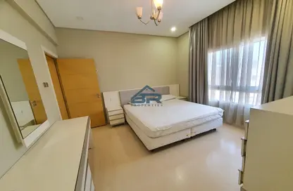 Room / Bedroom image for: Apartment - 2 Bedrooms - 2 Bathrooms for rent in Al Juffair - Capital Governorate, Image 1