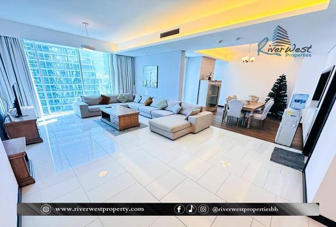 Apartment - 2 Bedrooms - 4 Bathrooms for rent in Al Juffair - Capital Governorate