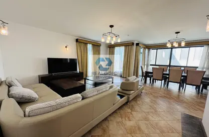 Penthouse - 3 Bedrooms - 3 Bathrooms for rent in Seef - Capital Governorate