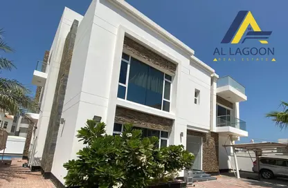 Villa - 5 Bedrooms - 6 Bathrooms for sale in Amwaj Avenue - Amwaj Islands - Muharraq Governorate