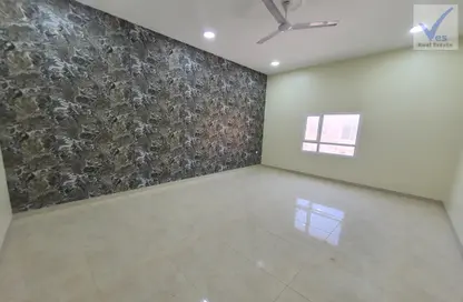 Apartment - 3 Bedrooms - 2 Bathrooms for rent in Sitra - Central Governorate