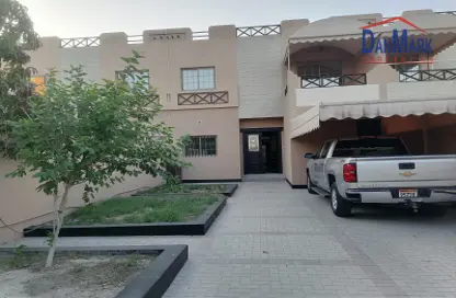 Villa - 3 Bedrooms - 2 Bathrooms for rent in Salmaniya - Manama - Capital Governorate