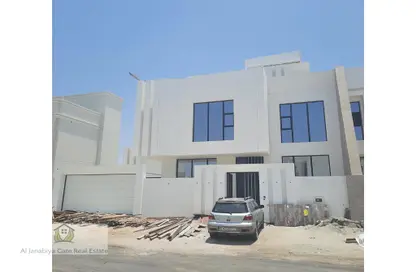 Villa - 4 Bedrooms - 6 Bathrooms for sale in Maqabah - Northern Governorate