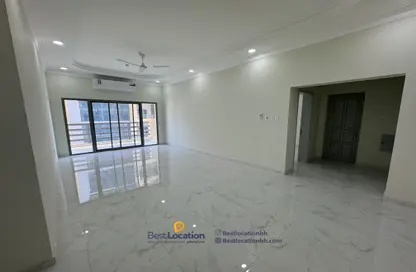 Apartment - 4 Bedrooms - 5 Bathrooms for sale in Hidd - Muharraq Governorate