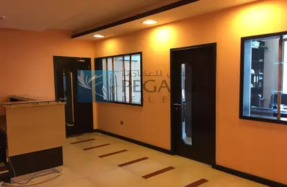 Office Space - Studio - 3 Bathrooms for rent in Salmaniya - Manama - Capital Governorate