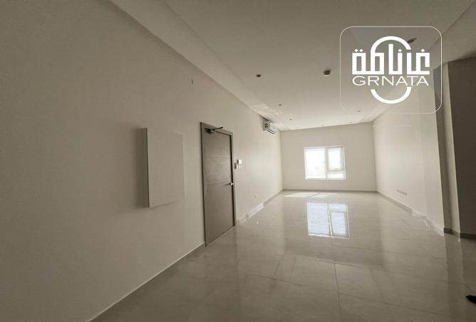 Apartment - 2 Bedrooms - 2 Bathrooms for rent in Jeblat Hebshi - Northern Governorate