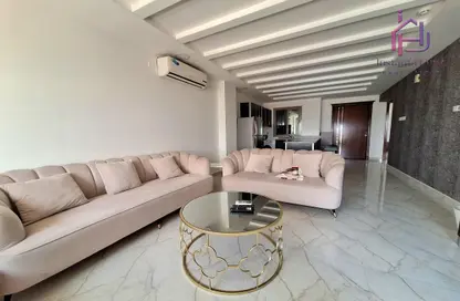 Apartment - 2 Bedrooms - 2 Bathrooms for rent in Janabiya - Northern Governorate