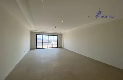 Apartment - 3 Bedrooms - 5 Bathrooms for sale in Hidd - Muharraq Governorate