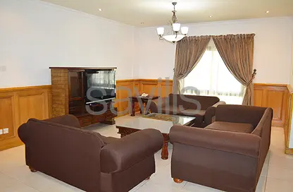 Apartment - 2 Bedrooms - 2 Bathrooms for rent in Al Juffair - Capital Governorate