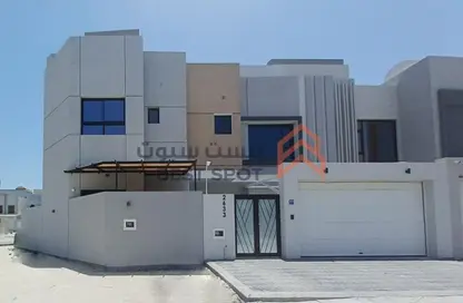 Villa - 4 Bedrooms - 4 Bathrooms for sale in Bani Jamra - Northern Governorate