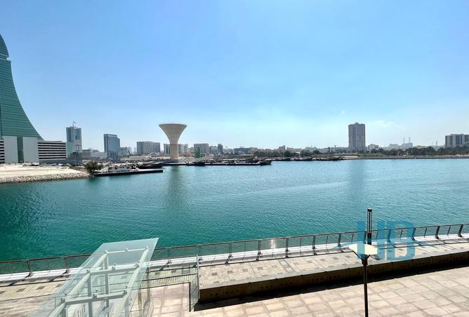 Apartment - 1 Bedroom - 2 Bathrooms for sale in Reef Island - Capital Governorate