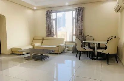 Apartment - 2 Bedrooms - 2 Bathrooms for rent in Mahooz - Manama - Capital Governorate