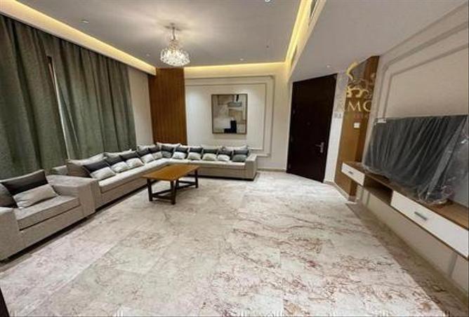 Apartment - 2 Bedrooms - 2 Bathrooms for rent in Al Juffair - Capital Governorate