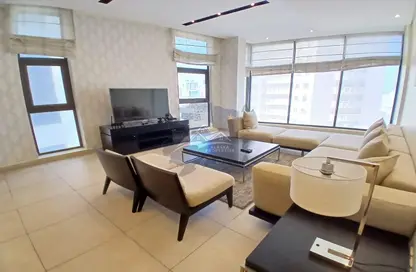 Apartment - 2 Bedrooms - 3 Bathrooms for rent in Sanabis - Manama - Capital Governorate