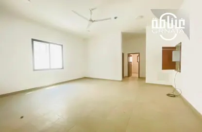 Office Space - Studio - 2 Bathrooms for rent in Galali - Muharraq Governorate