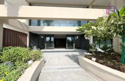 Villa - 3 Bedrooms - 5 Bathrooms for sale in Amwaj Beachfront - Amwaj Islands - Muharraq Governorate