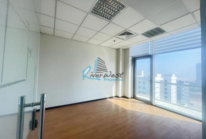 Office Space - Studio - 2 Bathrooms for rent in Seef - Capital Governorate