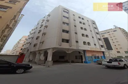 عمارة بالكامل - استوديو - 8 حمامات للبيع في شارع المعارض - الحورة - محافظة العاصمة