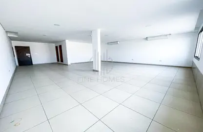 Shop - Studio - 2 Bathrooms for rent in Riffa - Southern Governorate