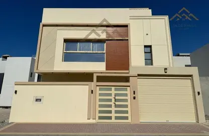 Villa - 3 Bedrooms - 5 Bathrooms for sale in Jid Al Haj - Northern Governorate