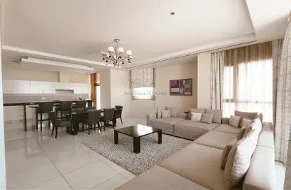 Apartment - 3 Bedrooms - 4 Bathrooms for rent in Seef - Capital Governorate