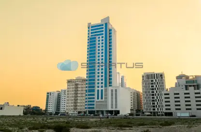 Apartment - 1 Bathroom for sale in Sanabis - Manama - Capital Governorate