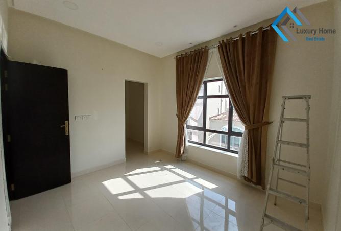 Apartment - 2 Bedrooms - 2 Bathrooms for rent in Saar - Northern Governorate