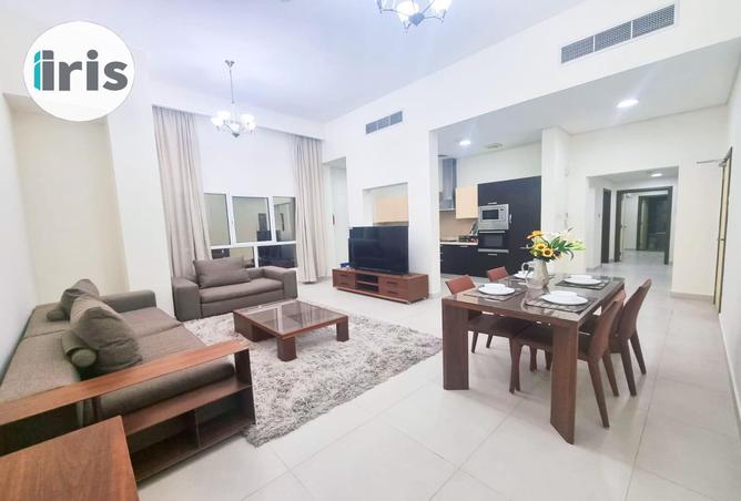 Apartment - 2 Bedrooms - 3 Bathrooms for rent in Al Juffair - Capital Governorate