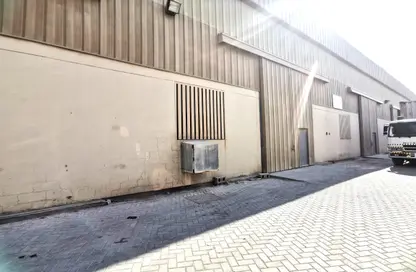 Warehouse - Studio - 1 Bathroom for rent in Sitra - Central Governorate