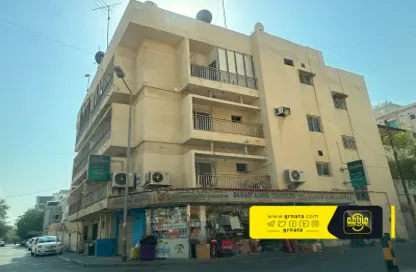 عمارة بالكامل - استوديو للبيع في القفول - المنامة - محافظة العاصمة