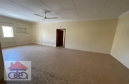 Apartment - 3 Bedrooms - 2 Bathrooms for rent in Riffa - Southern Governorate