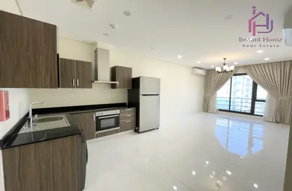 Apartment - 2 Bedrooms - 2 Bathrooms for rent in Seef - Capital Governorate