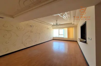 Apartment - 3 Bedrooms - 4 Bathrooms for sale in Seef - Capital Governorate
