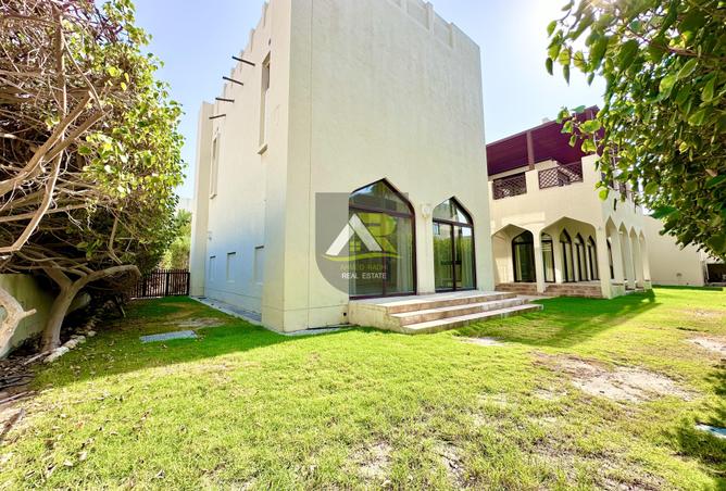 Villa - 5 Bedrooms - 6 Bathrooms for rent in Hamala - Northern Governorate