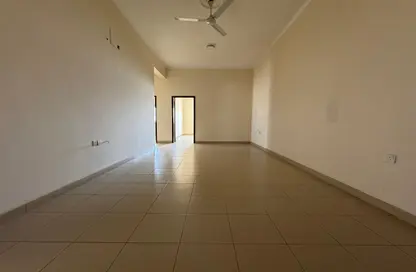 Apartment - 3 Bedrooms - 2 Bathrooms for rent in Riffa Al Sharqi - Riffa - Southern Governorate