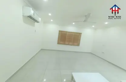 Apartment - 1 Bathroom for rent in Hidd - Muharraq Governorate