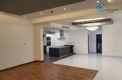 Apartment - 4 Bedrooms - 4 Bathrooms for rent in Tubli - Central Governorate