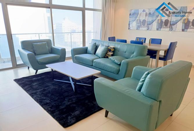 Apartment - 2 Bedrooms - 3 Bathrooms for rent in Busaiteen - Muharraq Governorate