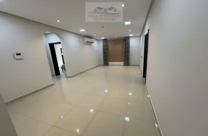 Apartment - 3 Bedrooms - 3 Bathrooms for rent in Saar - Northern Governorate