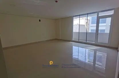 Apartment - 5 Bedrooms - 5 Bathrooms for sale in Hidd - Muharraq Governorate