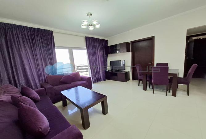 Apartment - 2 Bedrooms - 2 Bathrooms for rent in Busaiteen - Muharraq Governorate