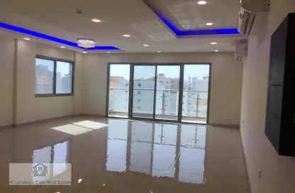 Apartment - 3 Bedrooms - 4 Bathrooms for sale in Hidd - Muharraq Governorate