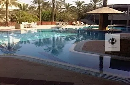 Short Term  and  Hotel Apartment - 2 Bedrooms - 2 Bathrooms for rent in Janabiya - Northern Governorate