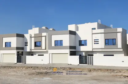 Villa - 3 Bedrooms - 5 Bathrooms for sale in Sanad - Central Governorate