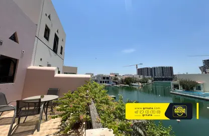 Villa - 2 Bedrooms - 3 Bathrooms for sale in Amwaj Islands - Muharraq Governorate