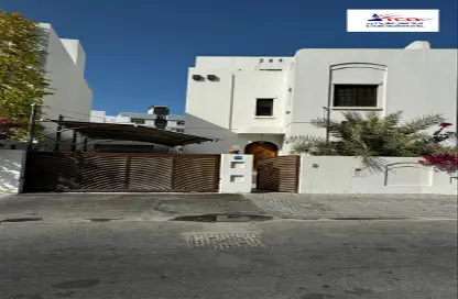 Villa - 3 Bedrooms - 4 Bathrooms for sale in Galali - Muharraq Governorate