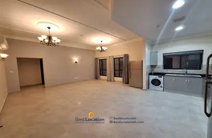 Apartment - 2 Bedrooms - 2 Bathrooms for rent in Saar - Northern Governorate