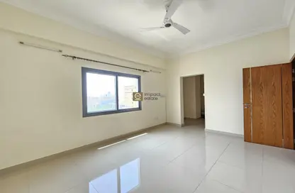 Apartment - 2 Bedrooms - 2 Bathrooms for rent in Um Al Hasam - Manama - Capital Governorate